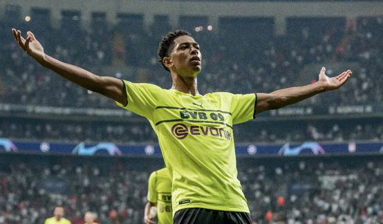 凯恩补时绝平，拜仁德甲对阵柏林联合仍保持不败（凯恩补时救主，拜仁德甲对柏林联合不败纪录延续）