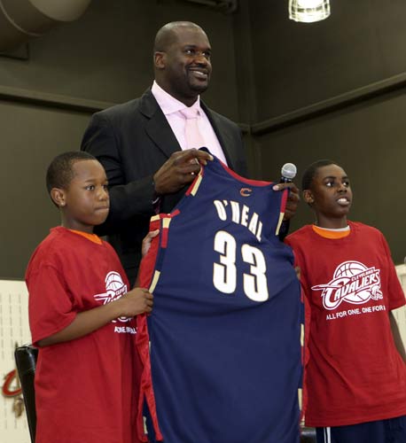 女子篮球联盟赛季焦点球员表现（女篮联赛本赛季焦点球星表现盘点）